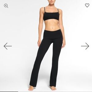 SKIMS Black fold over pants